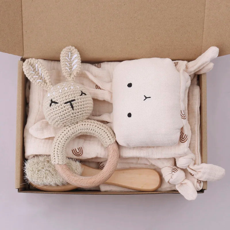 Newborn Teething Toy & Cotton Bib Wooden Set