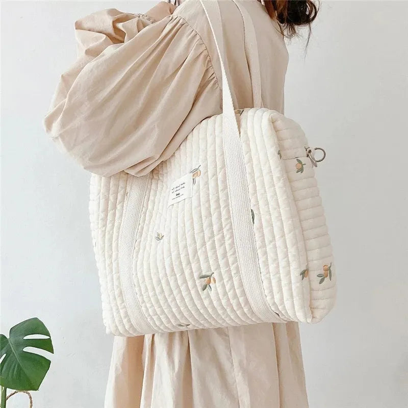 Baby Care Diaper Bag Mummy Shoulder Bag Embroidery Quilted